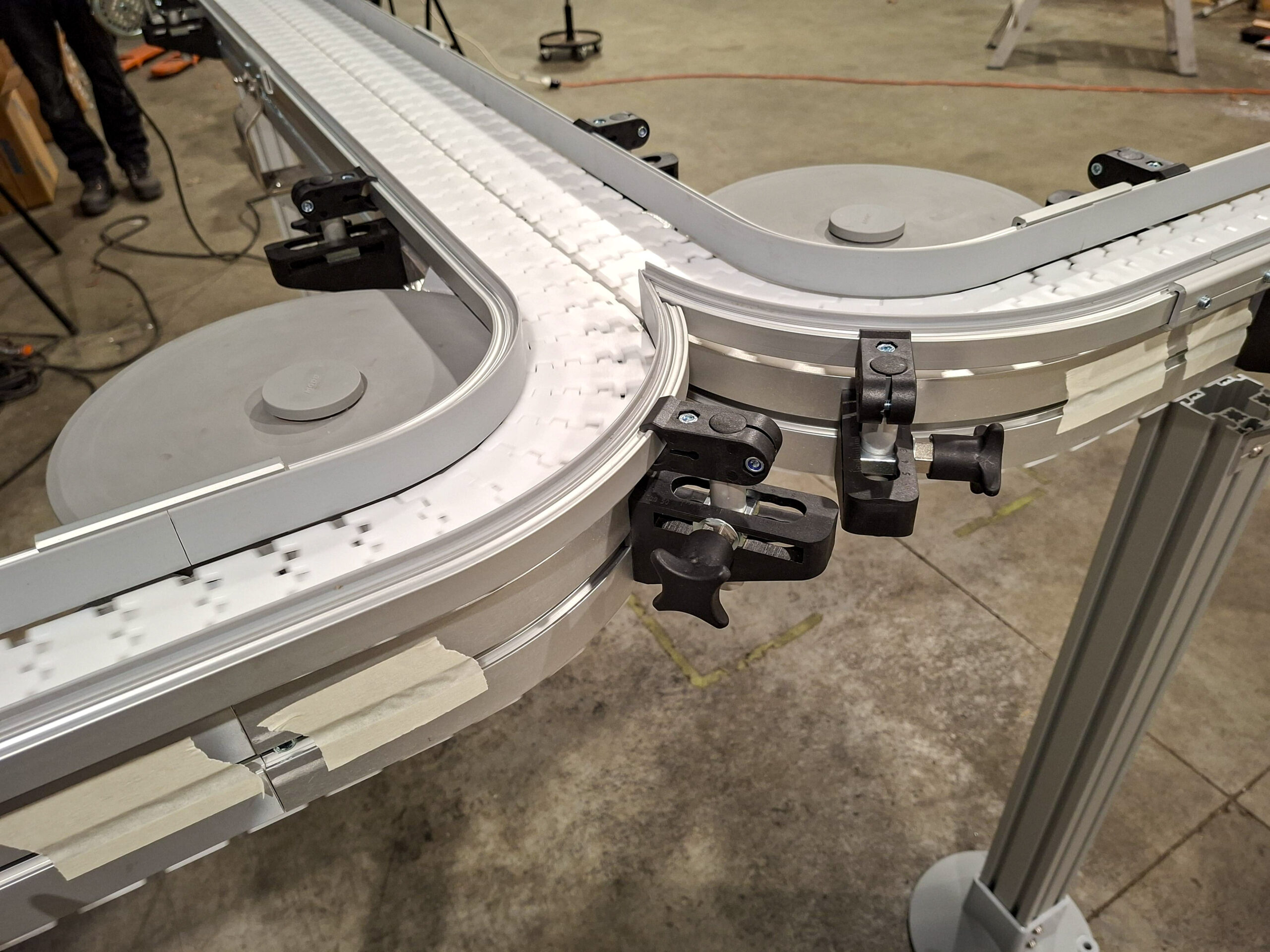 Plastic Lid Conveyor System