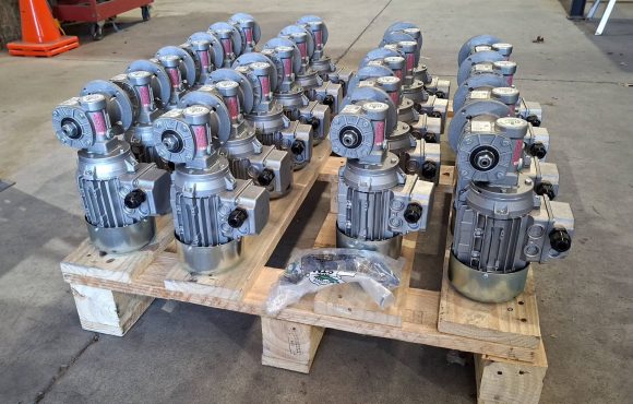 21 STM worm geardrives with torque limiters on a pallet at EQM